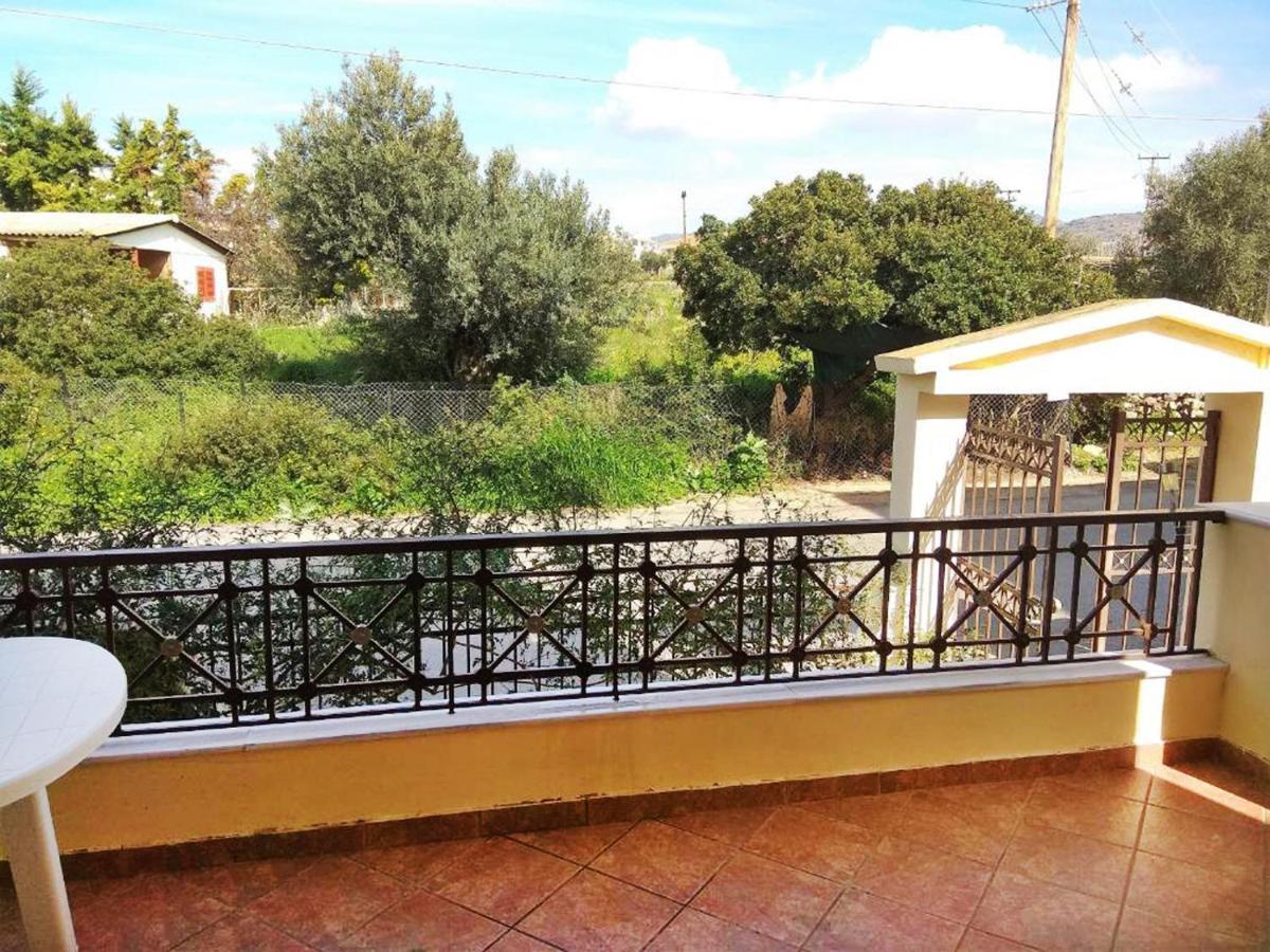 דירות פרדיקה Nikolaos House מראה חיצוני תמונה
